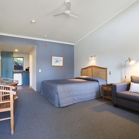 Beach House Motel Papamoa Kültér fotó