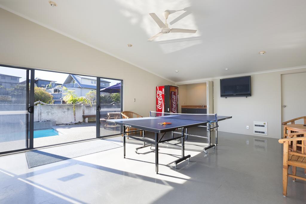 Beach House Motel Papamoa Kültér fotó